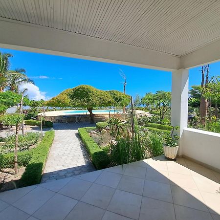 Aux 2 Metis Hotel Toliara Kültér fotó