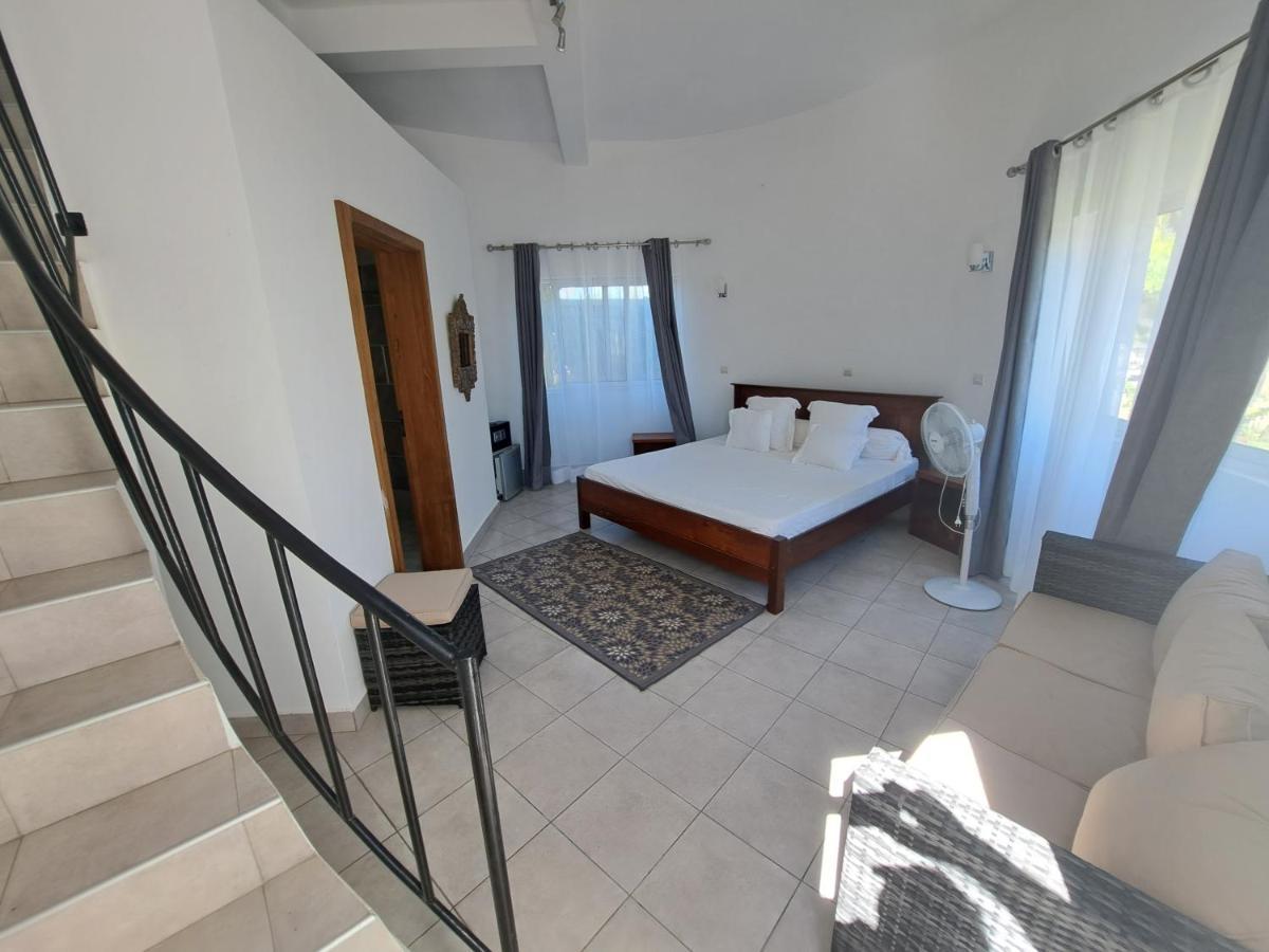 Aux 2 Metis Hotel Toliara Kültér fotó
