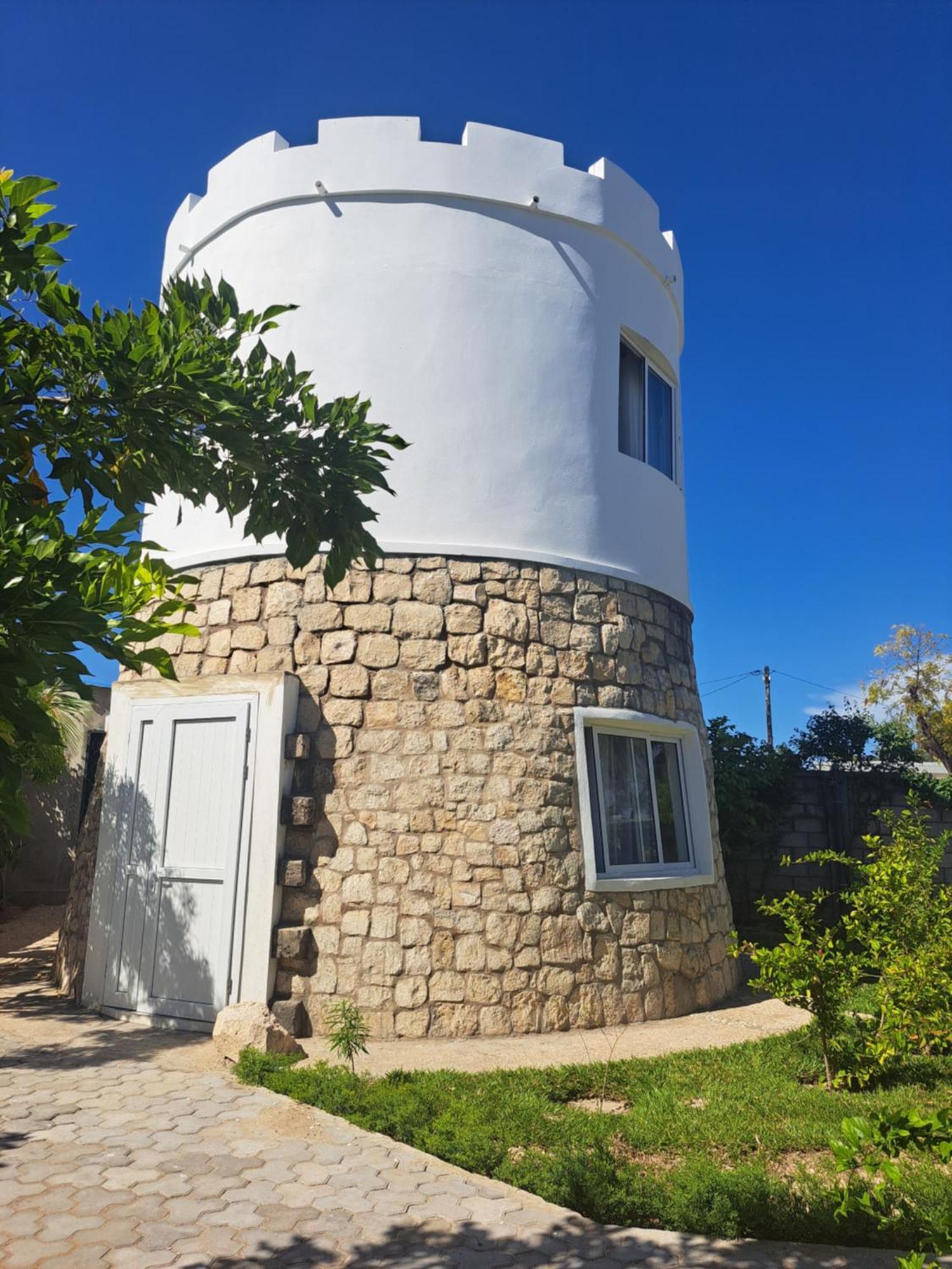 Aux 2 Metis Hotel Toliara Kültér fotó